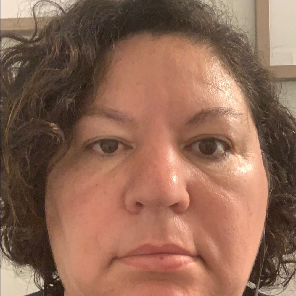 Meet your Posher, Lidia